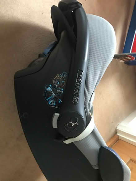 Photo of free Maxi Cosi car seat (Sidcup DA14) #2
