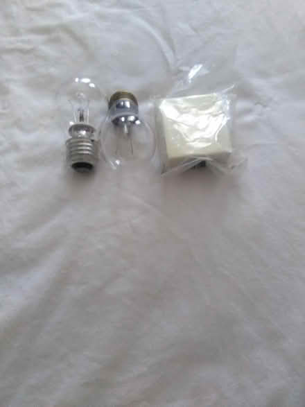 Photo of free misc items (60th cedar ave 19143) #2