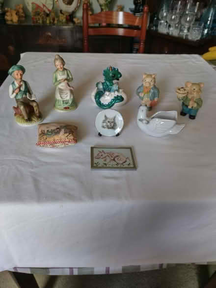 Photo of free Small ornaments (Hereford HR4) #2