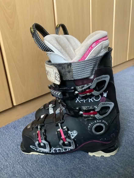Photo of free Salomon Womens XPro Ski boots (Duddingston EH15) #2