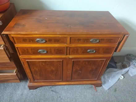 Photo of free Antique wooden sideboard cabinet (Partick (G11)) #1