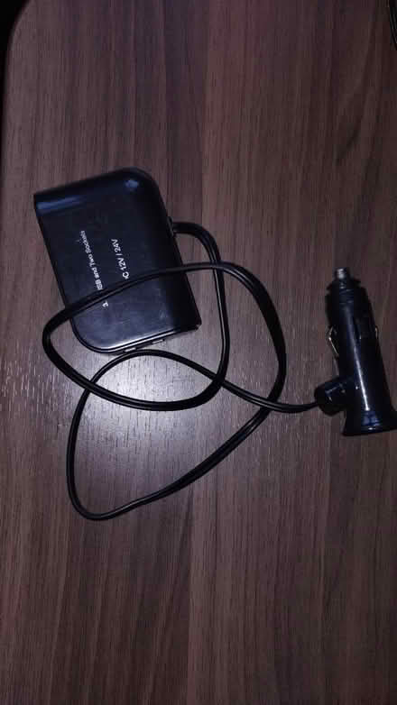 Photo of free 12/24v splitter (Gosport PO12) #1