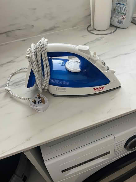 Photo of free Tefal stream iron (Caterham CR3) #2