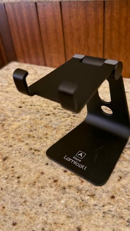Photo of free Device Stand (Kendal LA9) #1