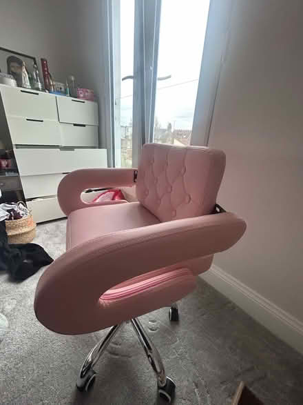 Photo of free Chair (Hanwell W7) #3