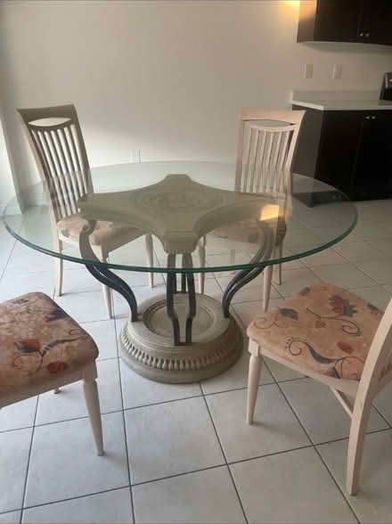 Photo of free Glass table top 54” (no base) (Kennedy/16th in Markham) #2