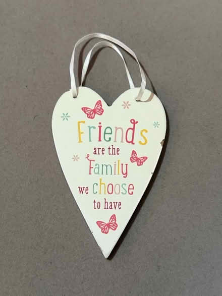 Photo of free Small decorative plaques (CR0) #2