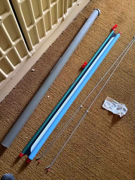 Photo of free Slide Projection Screen (Finchampstead RG40) #1