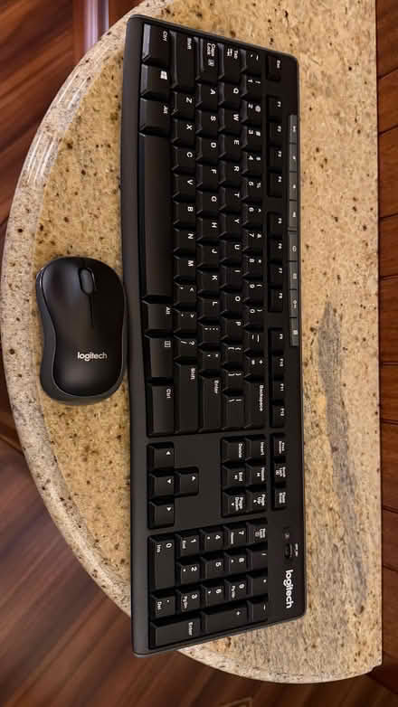 Photo of free Logitech keyboard and mouse (Kendal LA9) #1
