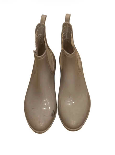 Photo of free Woman’s Rainboots (Brooklyn Storage) #1