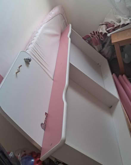 Photo of free Little girls bed (TF7) #1