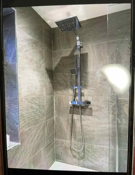 Photo of free L-shaped bath, taps, shower and glass screen (Caversham RG4) #2