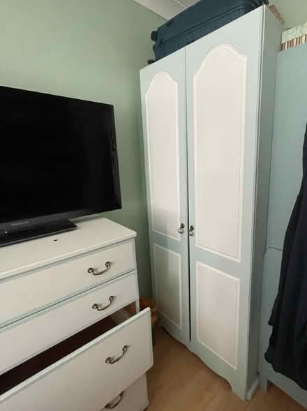 Photo of free Wardrobe, drawers & shelf unit (L26) #3
