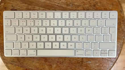 Photo of free Apple Magic Keyboard with small fault (Caton LA2) #1