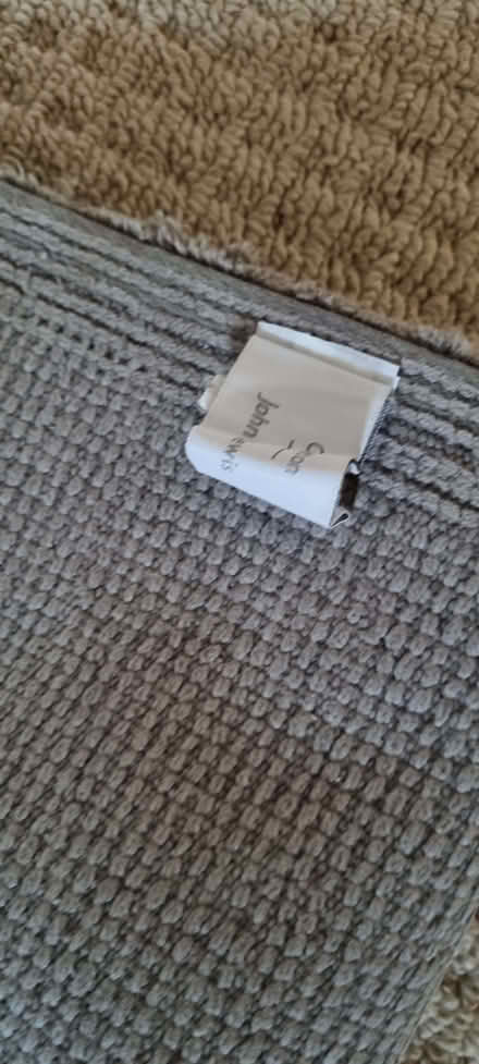 Photo of free Old bathmat (South Tonbridge TN9) #2