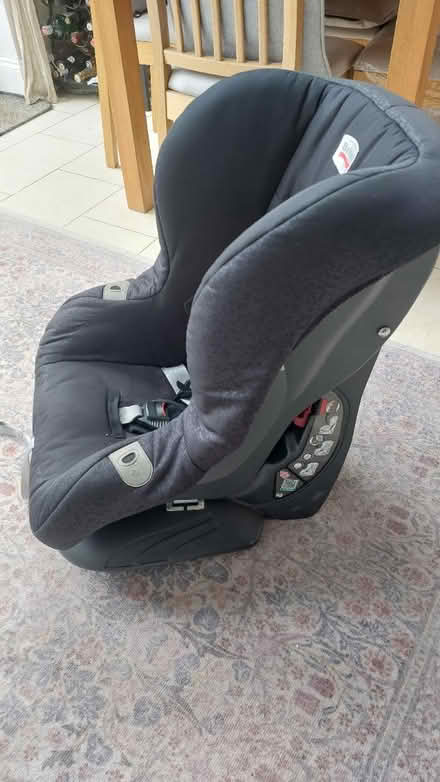 Photo of free Britax toddler car seat (Kingston KT1) #2