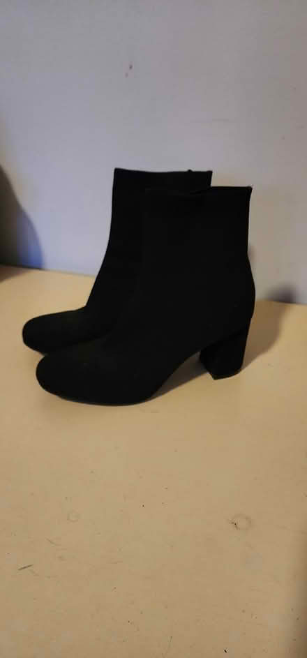 Photo of free Knit boots - Womens size 10 (Dracut) #1
