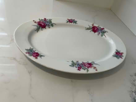 Photo of free Vintage oval plate (Kennedy/16th in Markham) #1