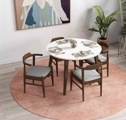 Photo of free Kitchen Table (Yorktown) #1