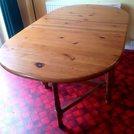 Photo of free Kitchen/dining table with leaves (Caversham RG4) #2