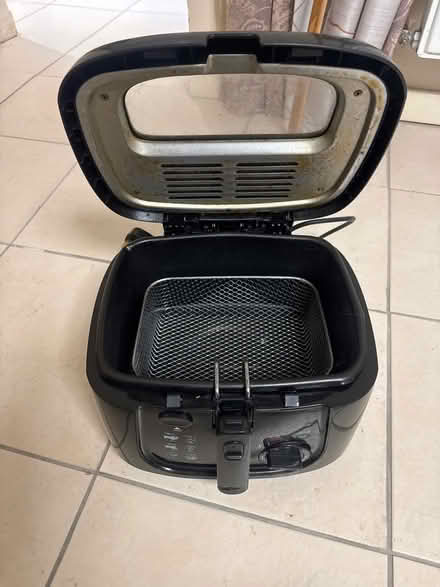 Photo of free Electric frying box (Crumpsall M8) #2