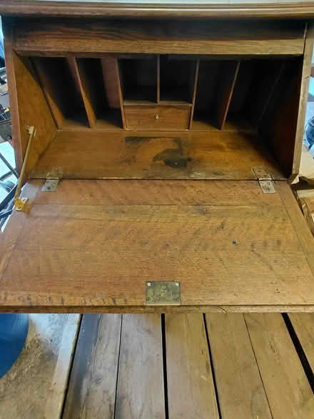Photo of free Bureau (Maidstone ME15) #3