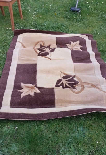 Photo of free Medium sized brown rug. Never used. (South Norwood SE25) #1