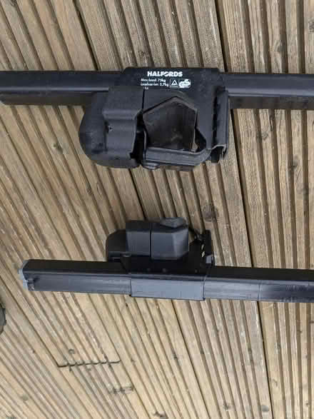 Photo of free Halfords roof bars (Ainsdale PR8) #2