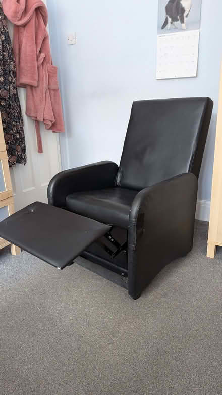 Photo of free Reclining Chair (Harrogate HG2) #1