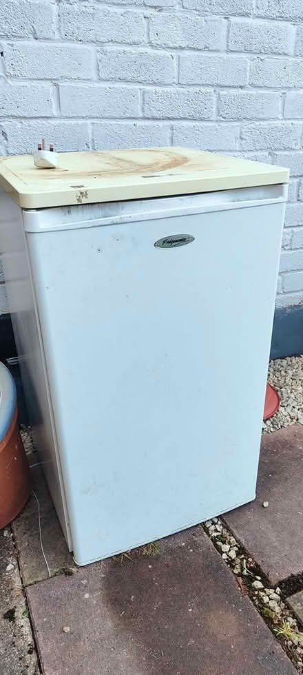 Photo of free Working under counter freezer (Batchley, Redditch B97) #1