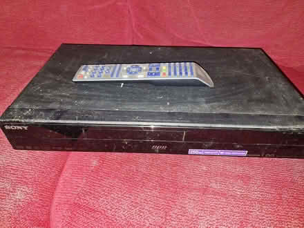 Photo of free DVD Recorder (Brentford Gate TW8) #3