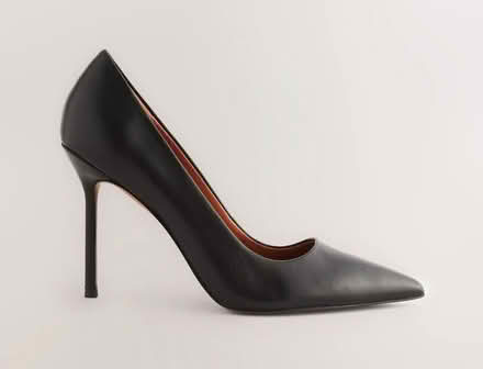 Photo of High Heels (Hertfordshire) #1