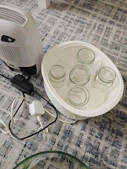Photo of free Dehumidifier + yougurt maker+bowl (Stevenage SG1) #3