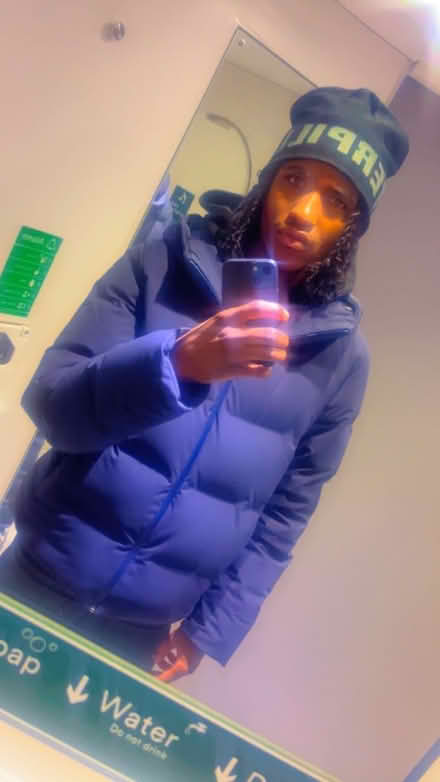 Photo of to say I need clothes (North Kensington W10) #1