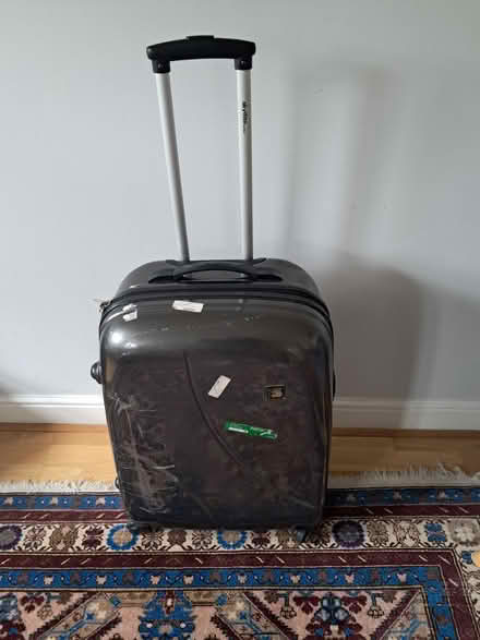 Photo of free Suitcase (HP3 Apsley) #1
