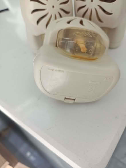 Photo of free Airwicl fresher holders (Chapelfields CV5) #2