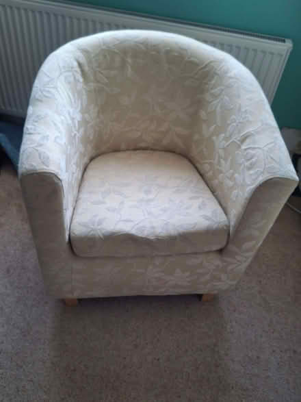 Photo of free Cream Tub Chair (Cotteridge B30) #2
