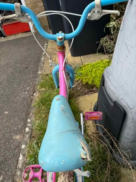 Photo of free Child’s bicycle - suit 4-6 yrs, roughly (Hassocks BN6) #2