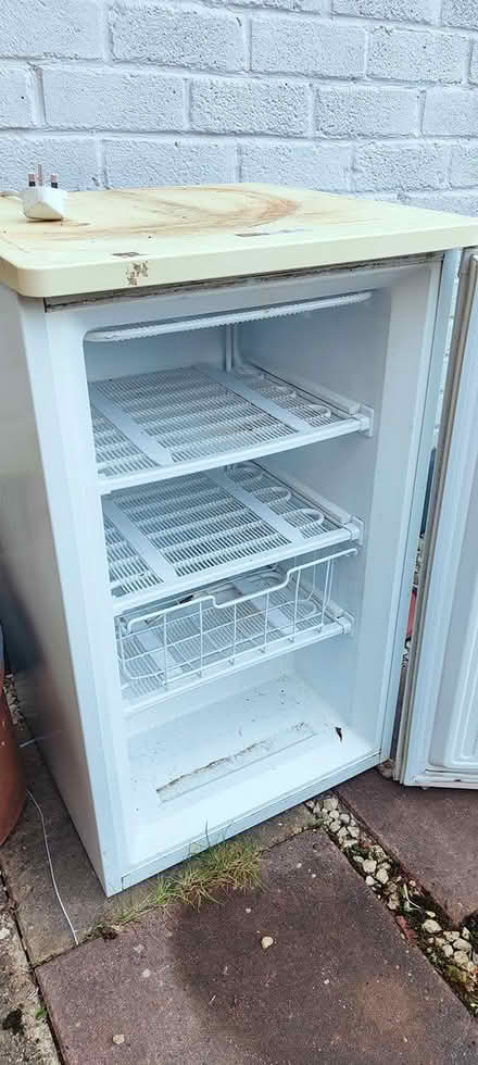 Photo of free Working under counter freezer (Batchley, Redditch B97) #2