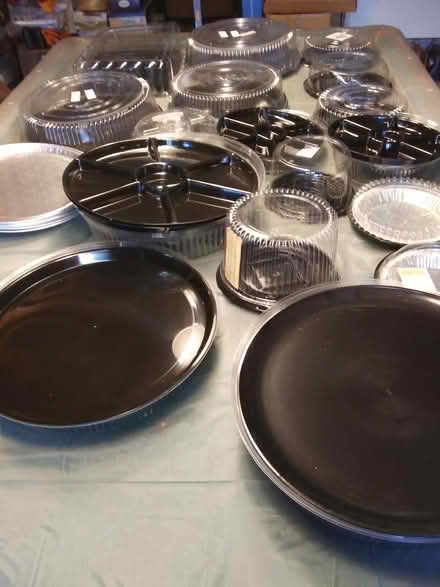 Photo of free large food serving pieces (on L.I. <= 8 miles of Setauket) #1