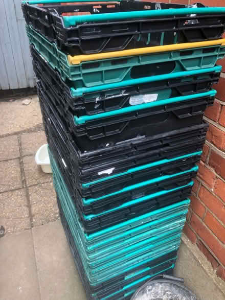 Photo of free Crate plastic (Luton lu1 3qw) #1