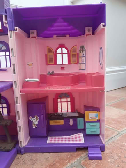Photo of free Dolls house (Lightwater Ward GU18) #4