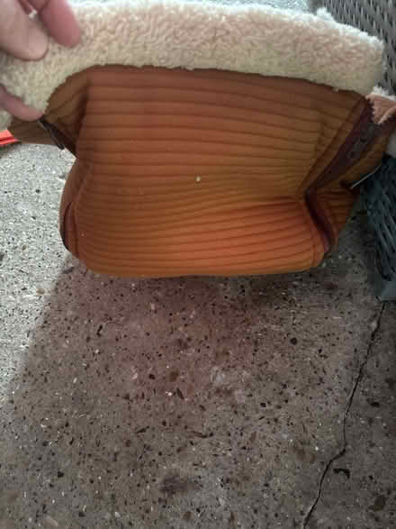 Photo of free Foot Warmer (DA11) #3