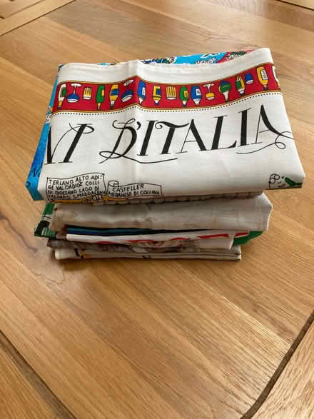 Photo of free Variety of tea towels (Noctorum CH43) #1