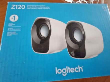 Photo of free LogitechZ120 compact stereo speakers (Twyford RG10) #1