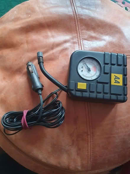 Photo of free AA tyre inflator. (Glastonbury BA6) #1