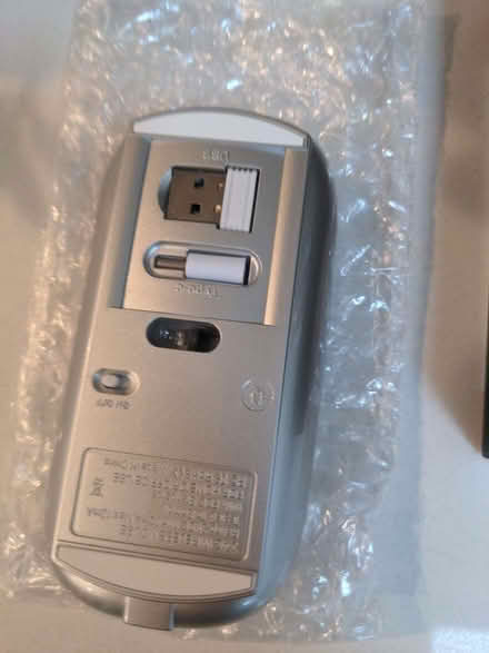 Photo of free Wireless Mouse (Cheadle Hulme SK8) #2