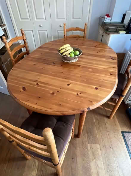 Photo of free Extendable pine dining table and 4 pine chairs (Sherrard's Green WR14) #4