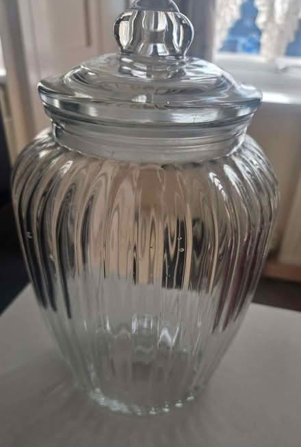 Photo of free Jar (Round Green LU2) #3