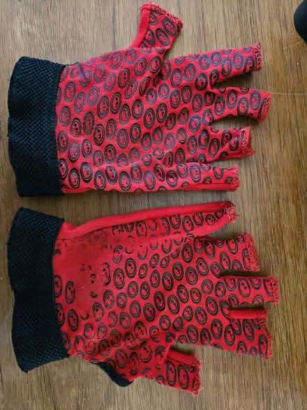 Photo of free Optimum Stick Mits gloves (Radford Semele CV31) #1